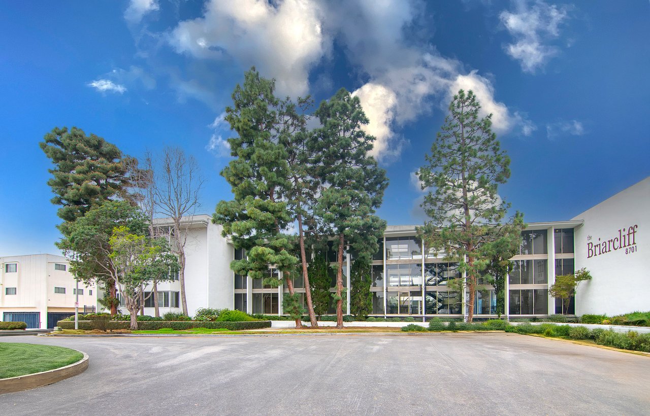 8701 Delgany Ave, #208