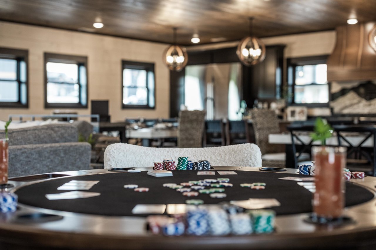 1362 Rambling Creek Way