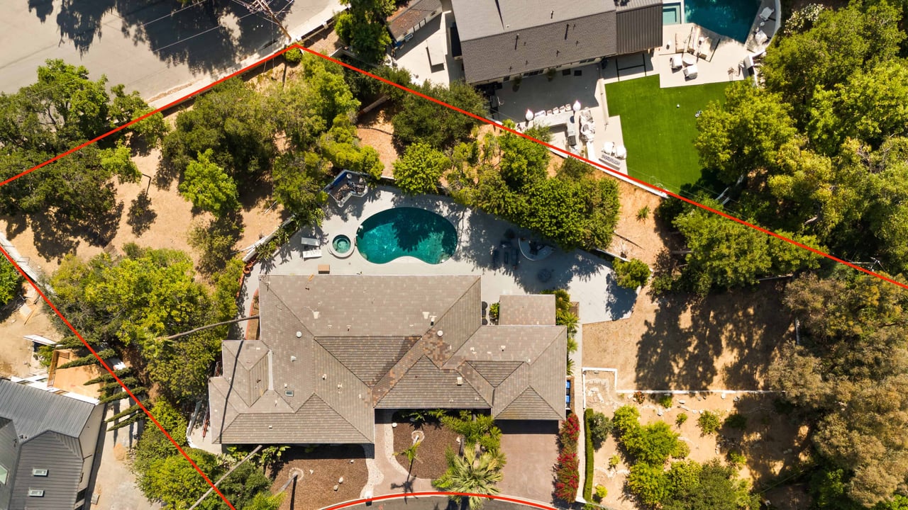 OFF MARKET : ENCINO, CA