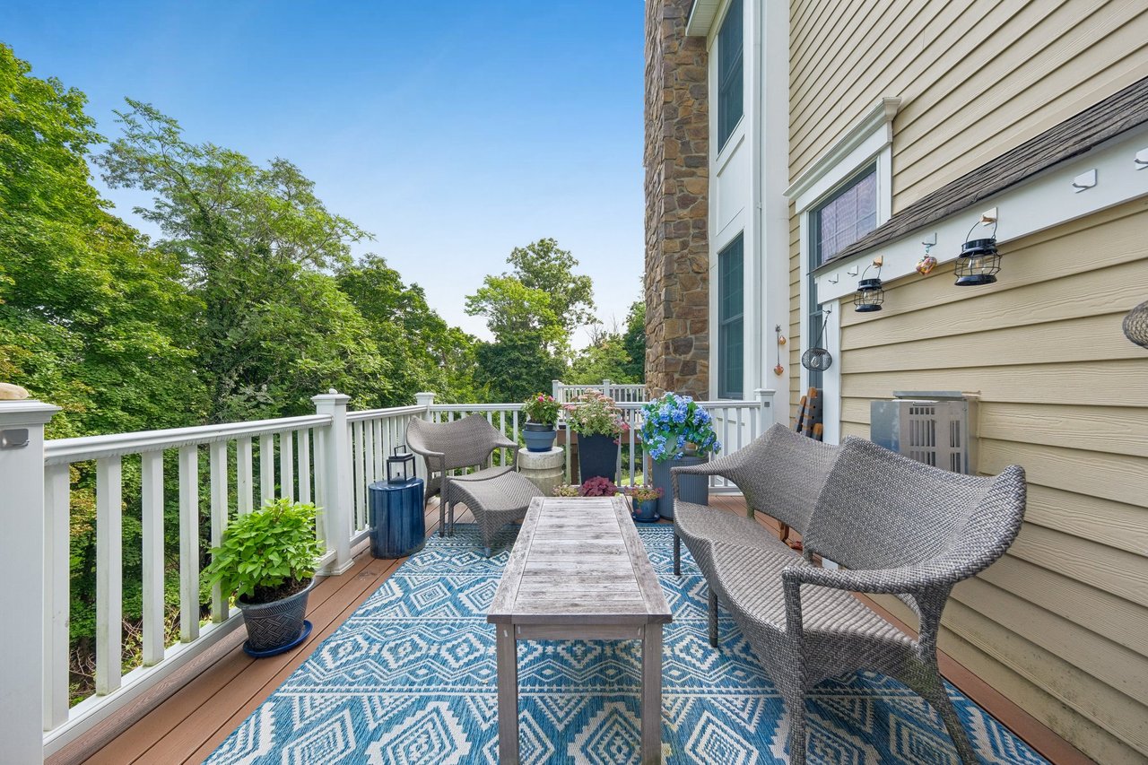 39 Woodstone Circle, Millburn, NJ 07078