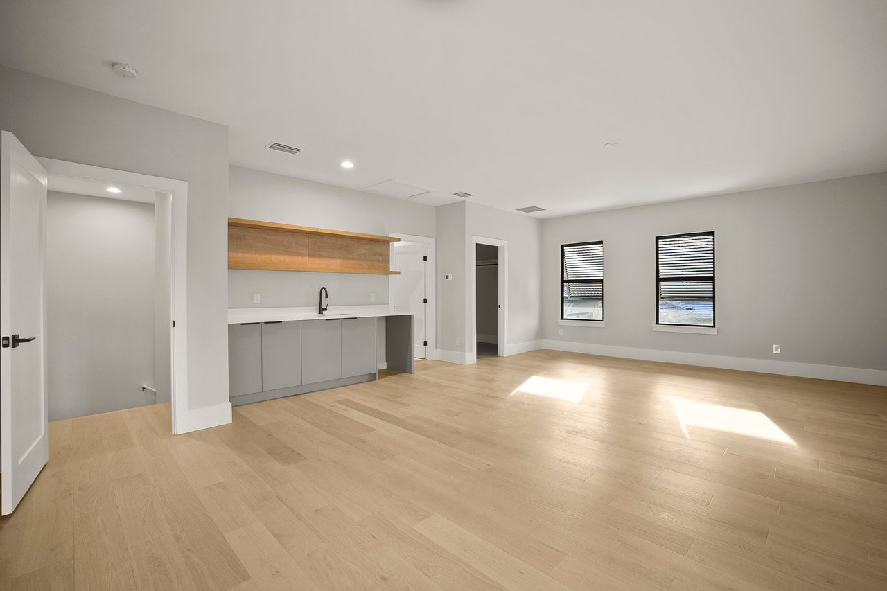 16913 Crete Way- Lot 68 Estate