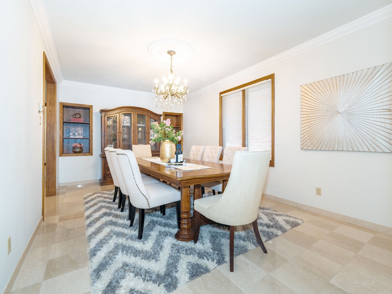 101 Leyburn Ave