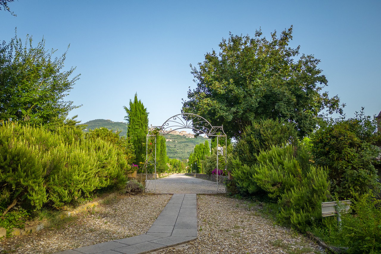 VILLA MECENATE