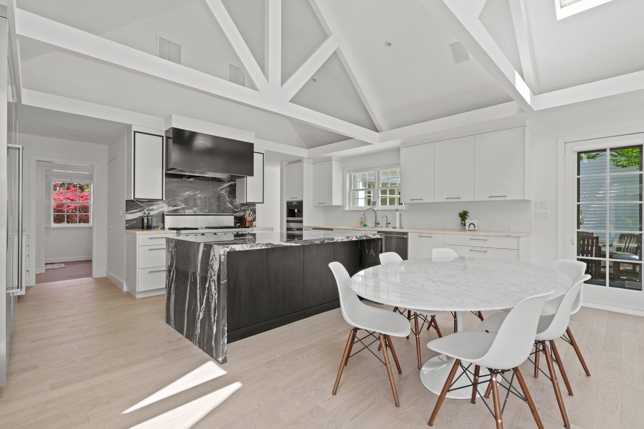 345 Woodridge Road