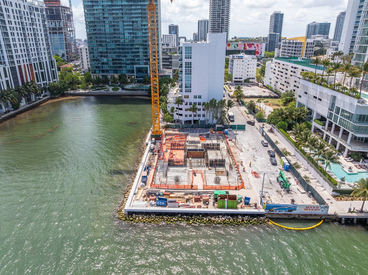 June 2025 | Villa Miami Finishes Concrete Pour on Iconic Edgewater Waterfront Tower