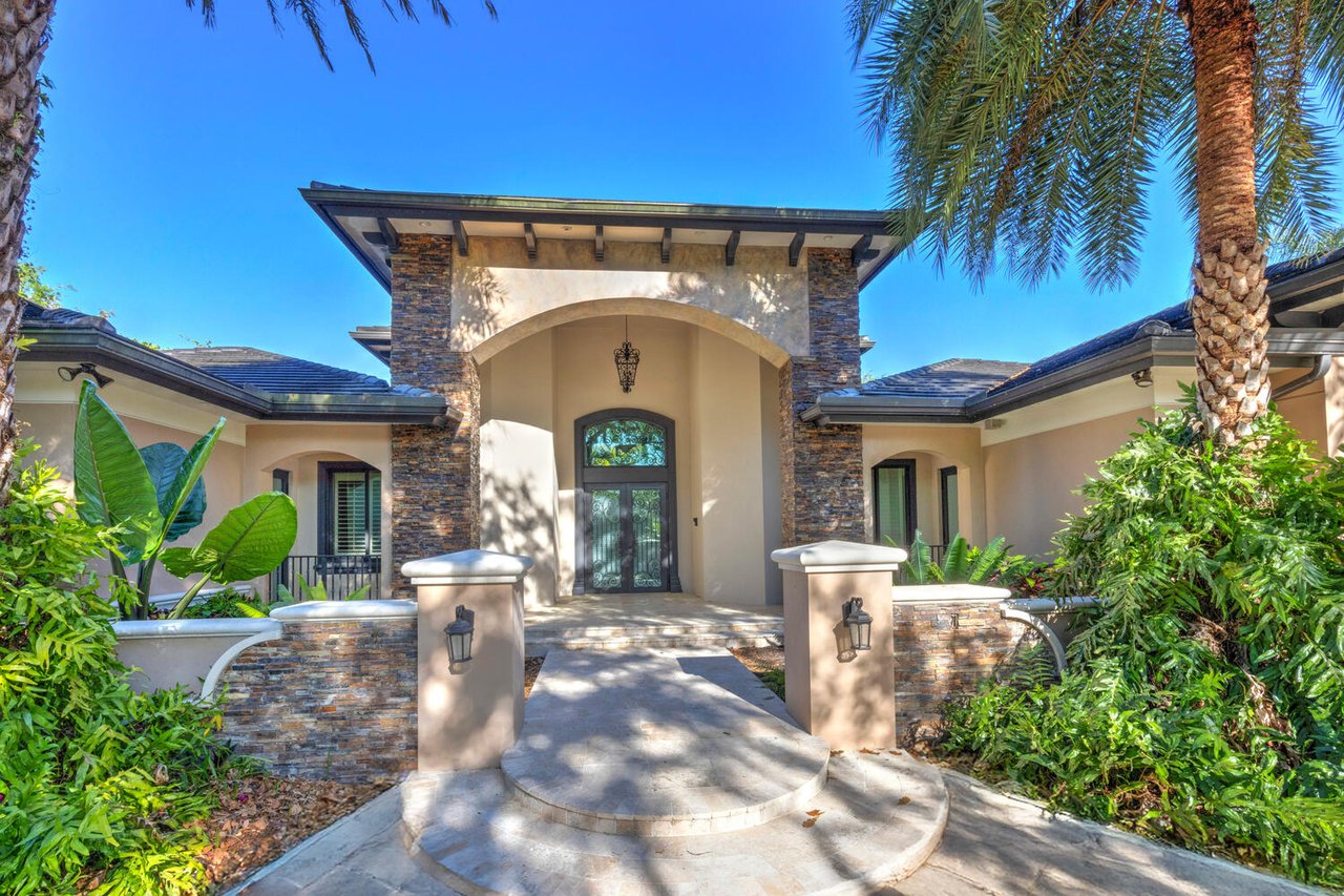Elegant Custom Home on Builder’s Acre Near Baptist Hospital