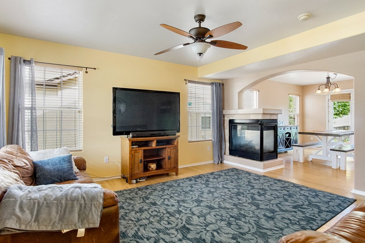 17045 Mountain Lake Drive