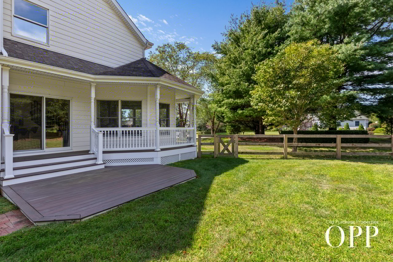 1.28 Acres of Updated Living in Brookhaven Hamlet