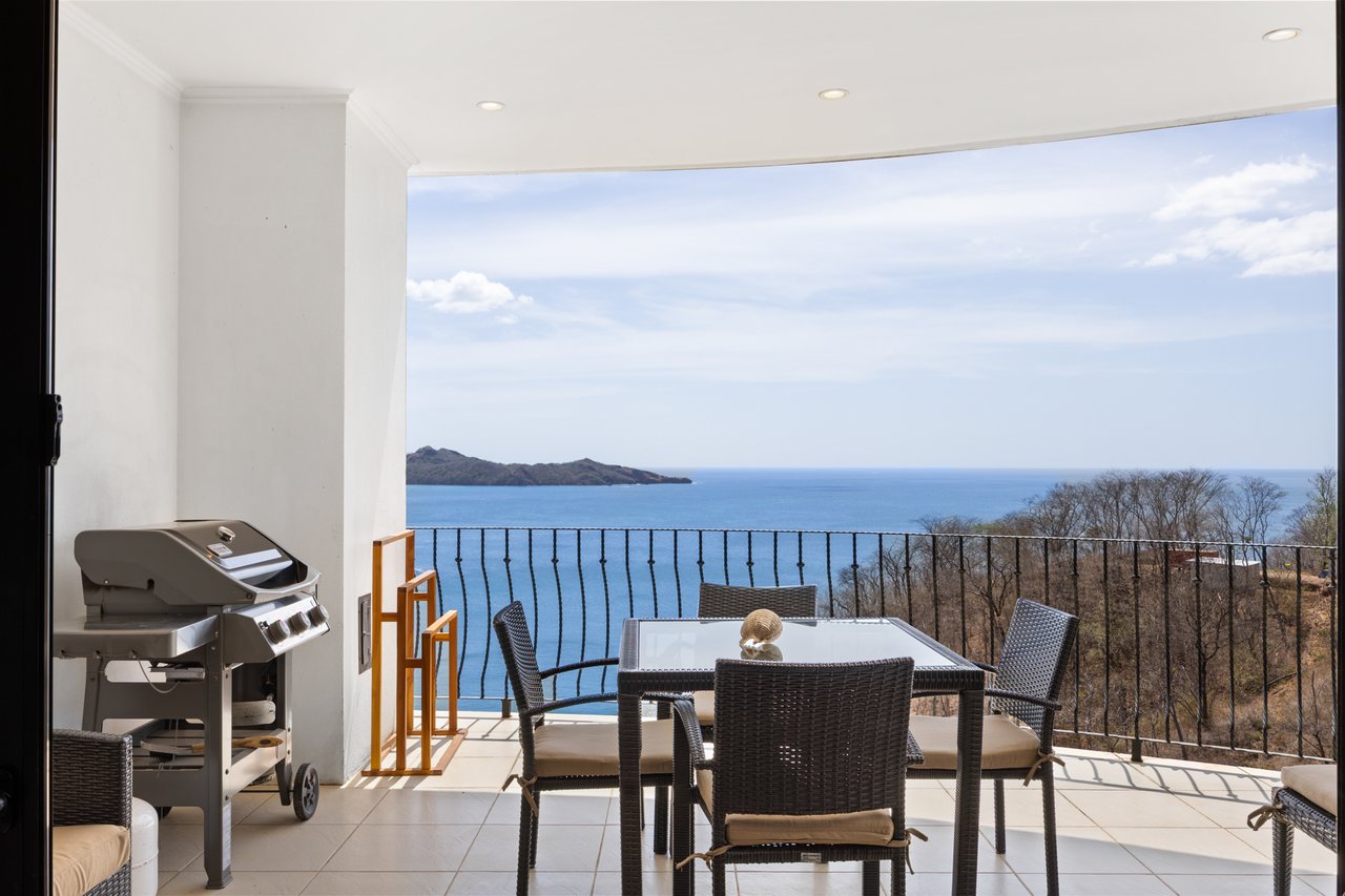 Flamingo Towers 30 | These views will absolutely take your breath away!