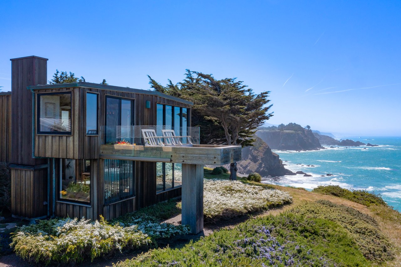 Sea Arches - 7000 S Hwy 1