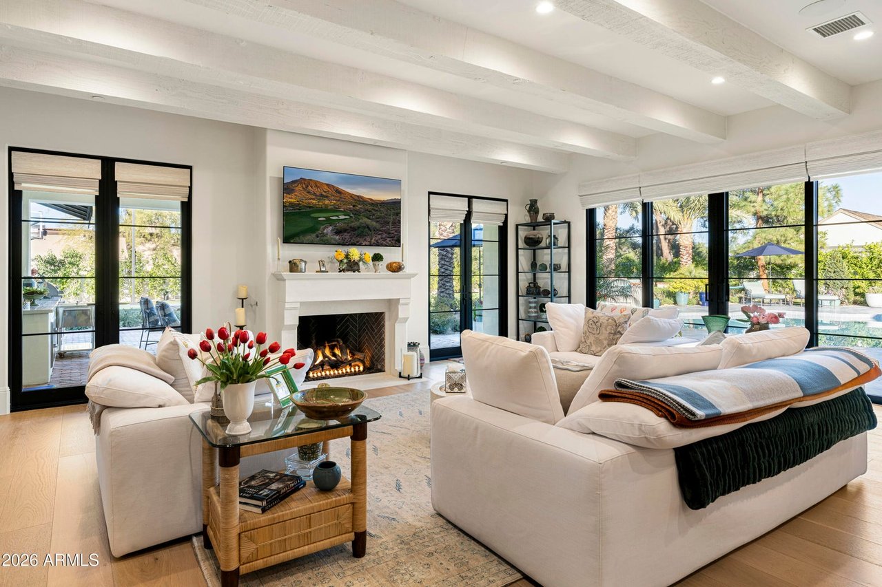 5432 E VIA DEL CIELO