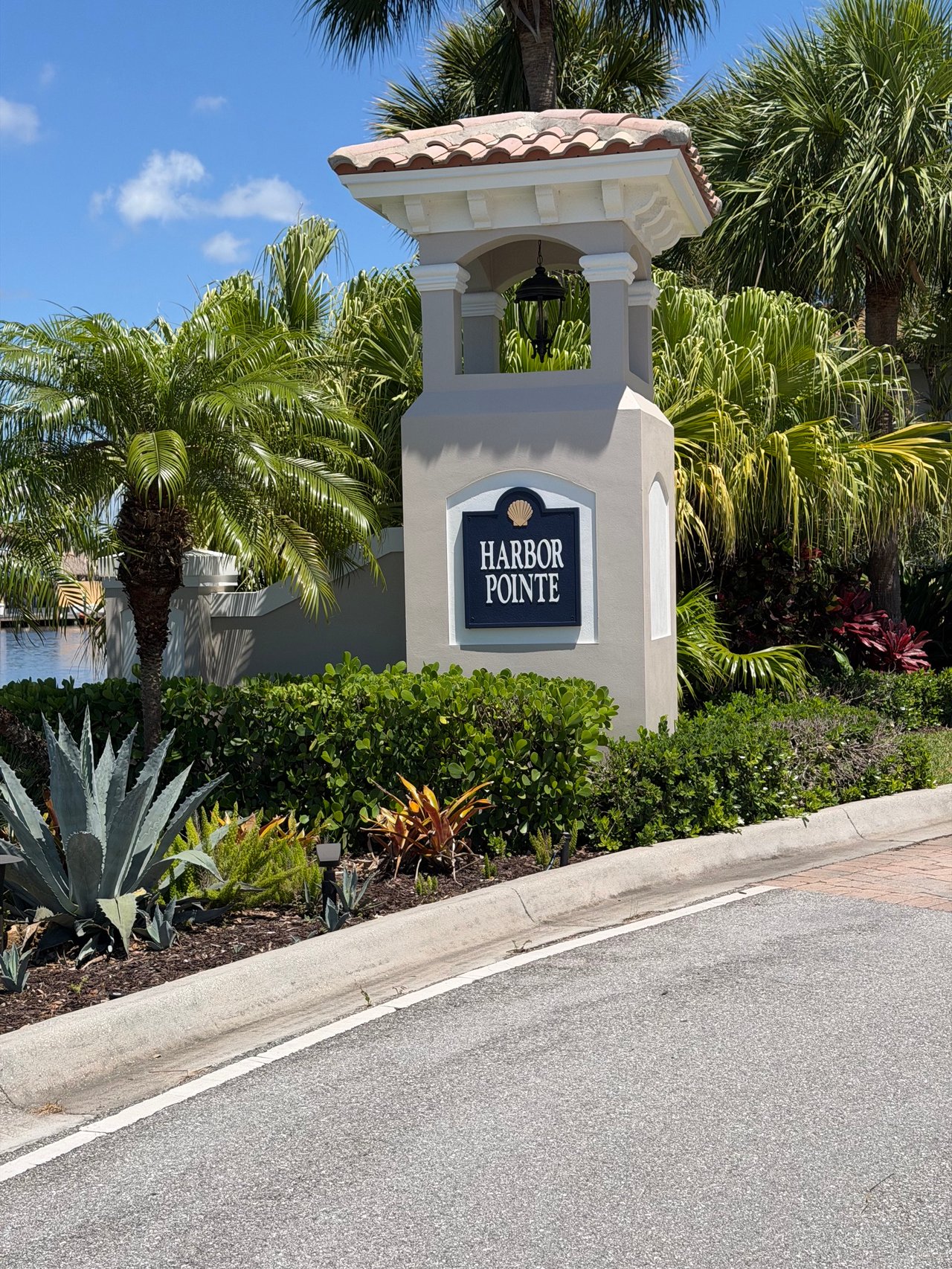 Harbor Pointe