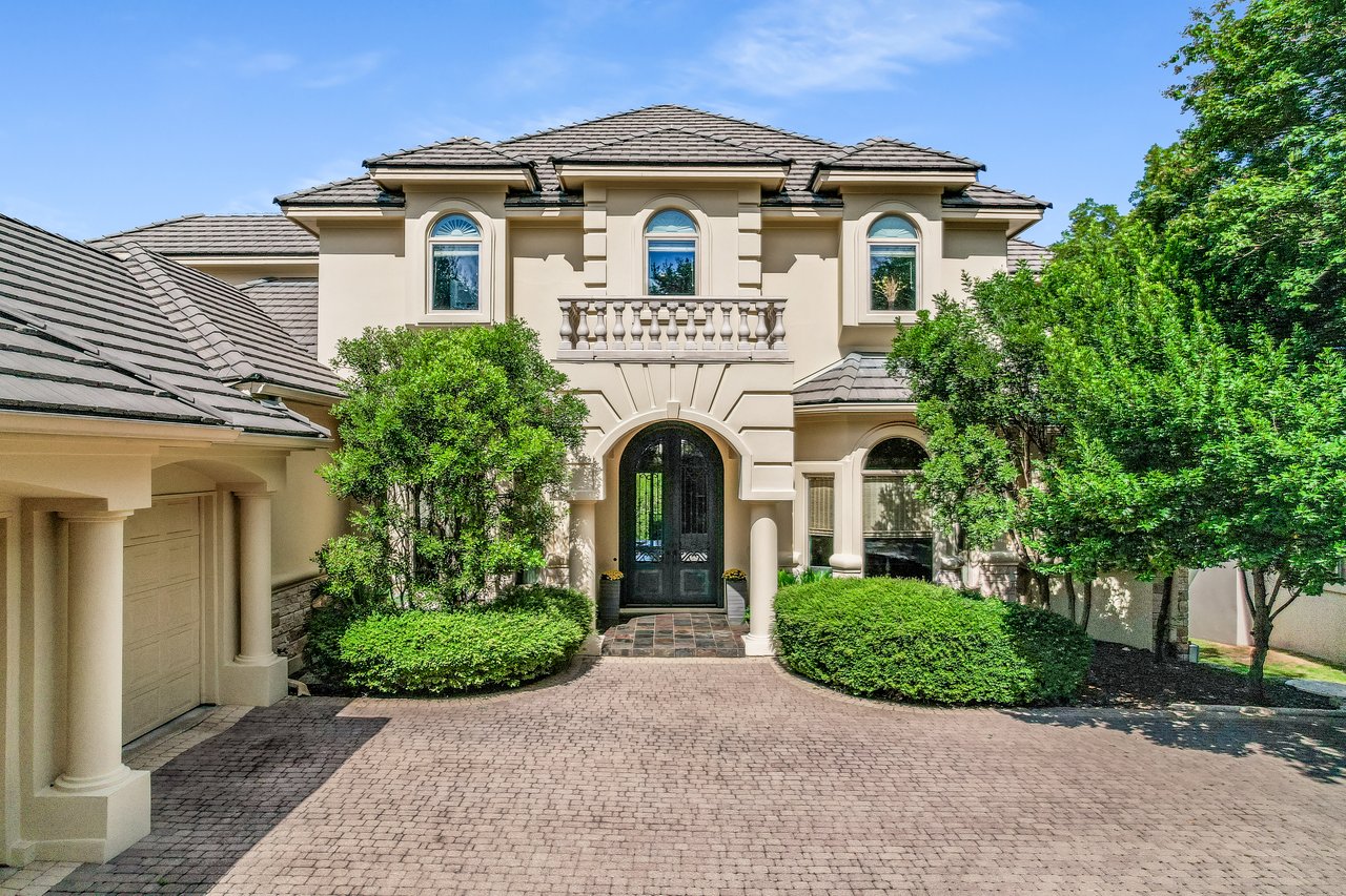1812 Chalk Rock Cove