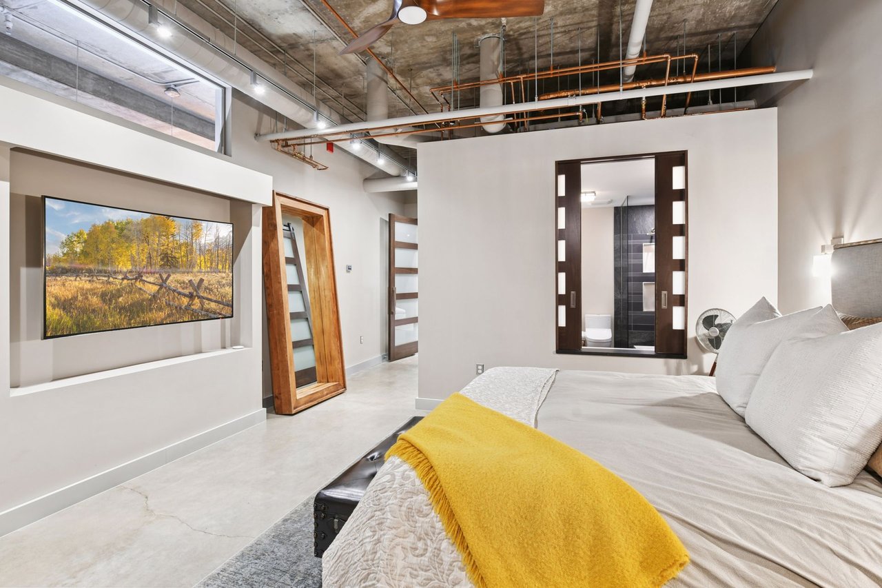 Humboldt Loft | 502 | Mill District
