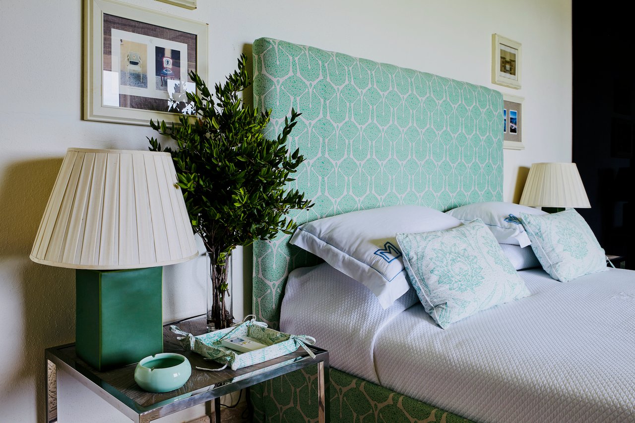 Breathtaking Beachfront Vacation Villa