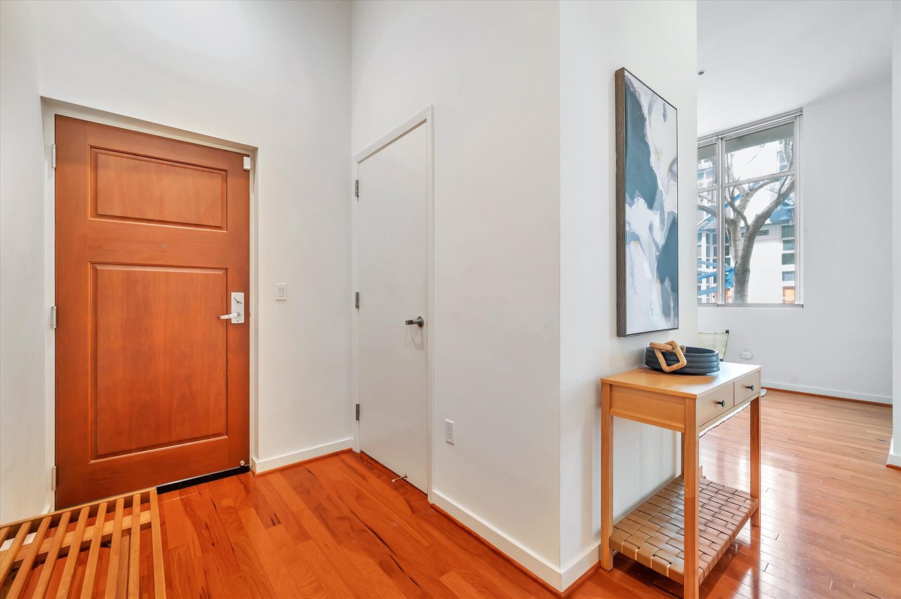 325 Berry Street Unit: 107