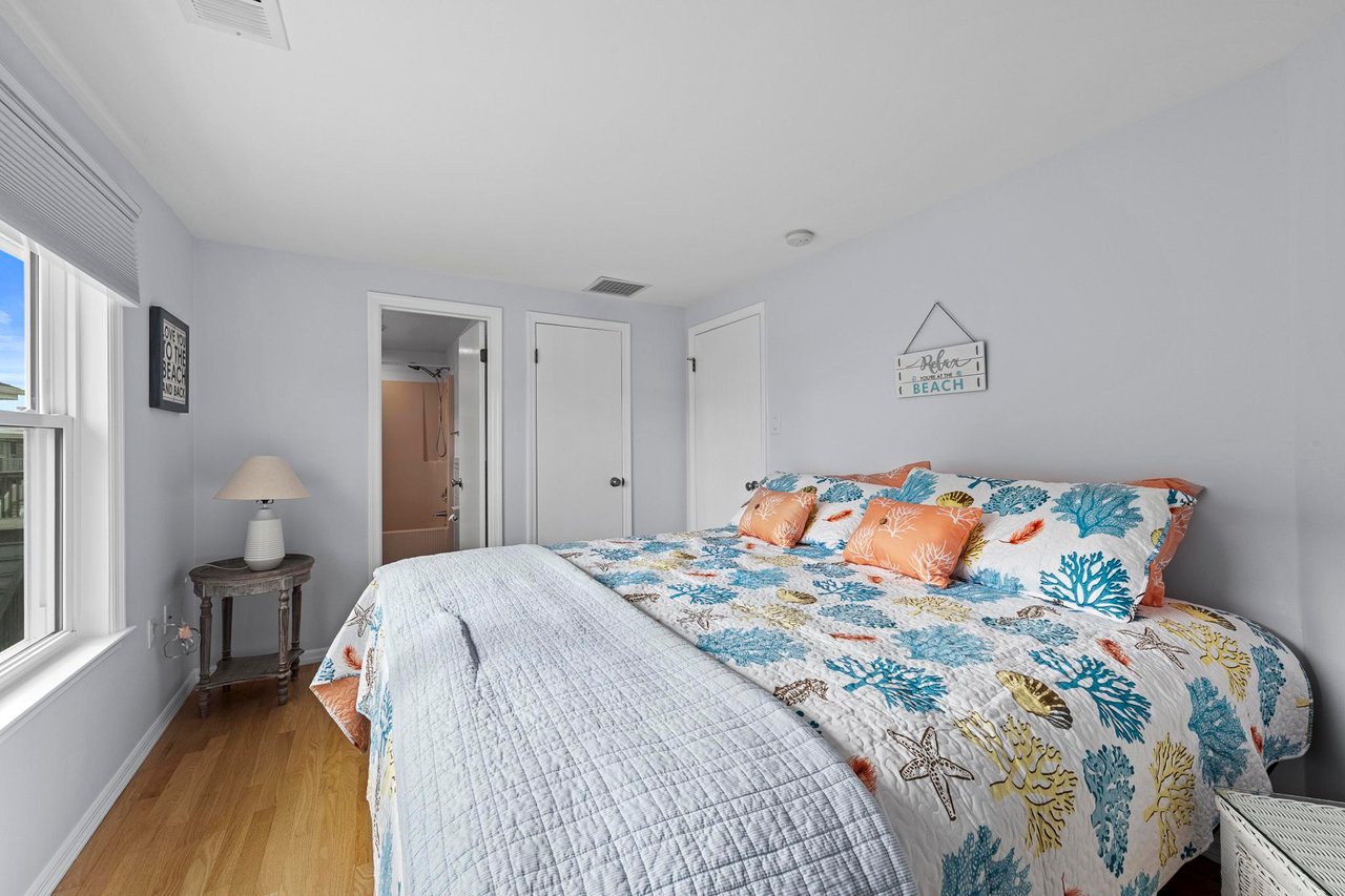 229 Merivale Ave. (1st and 2nd floor), Beach Haven