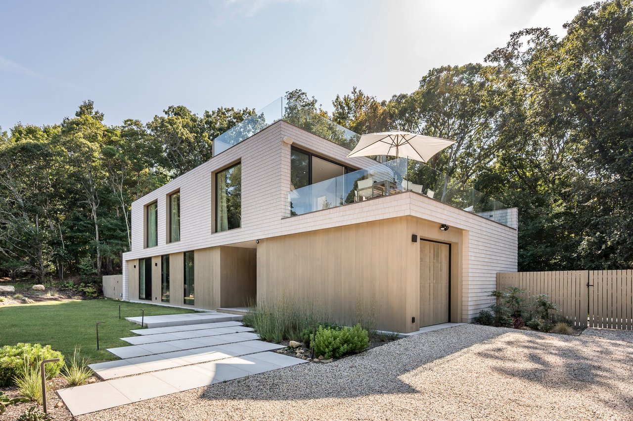 232 Kings Point Road