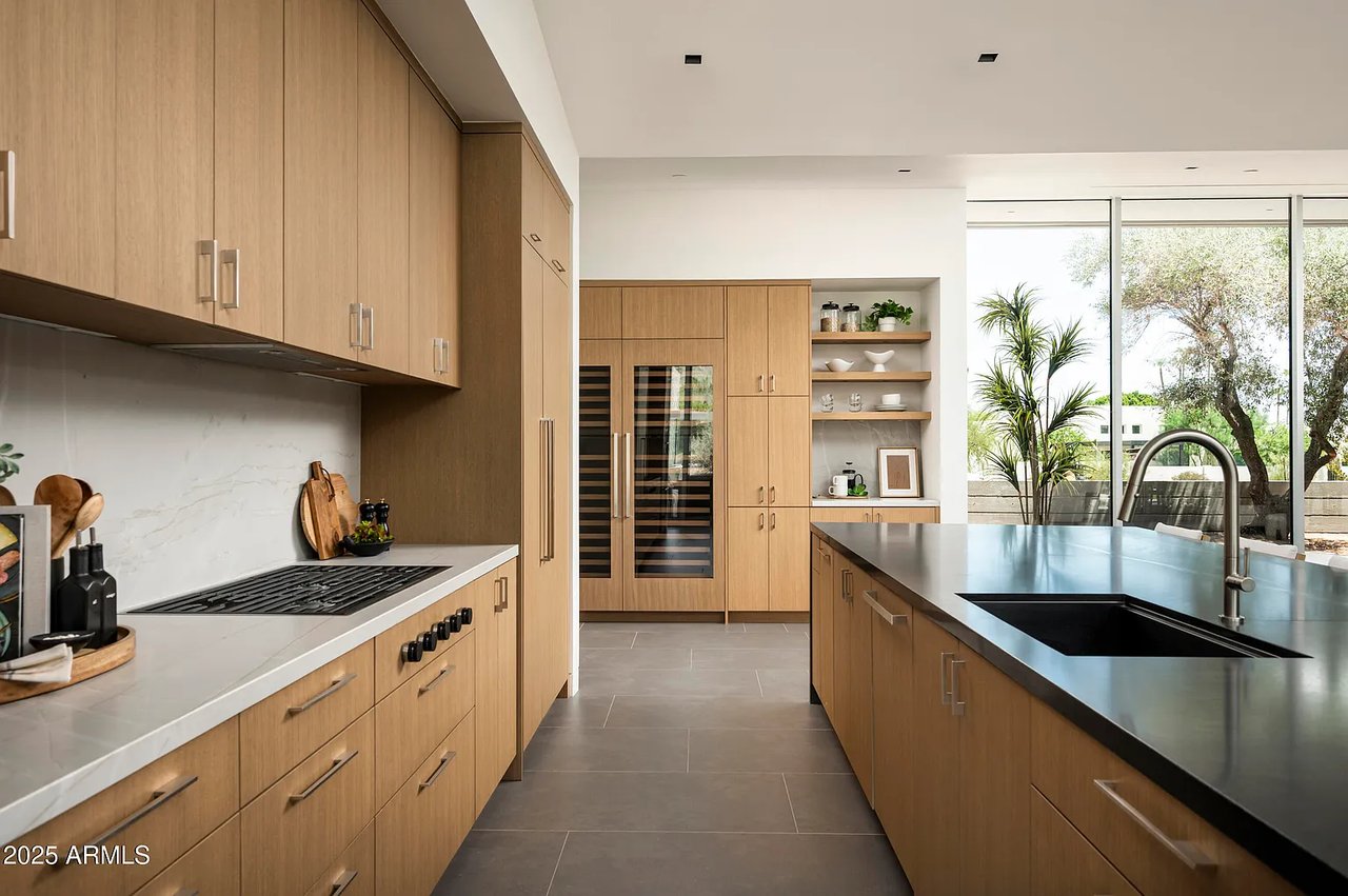 5120 N CASA BLANCA Drive