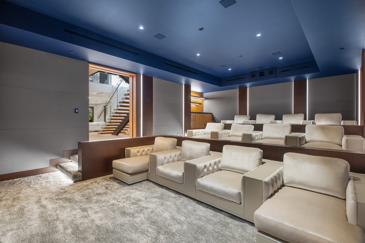 1300 Beverly Estate Dr