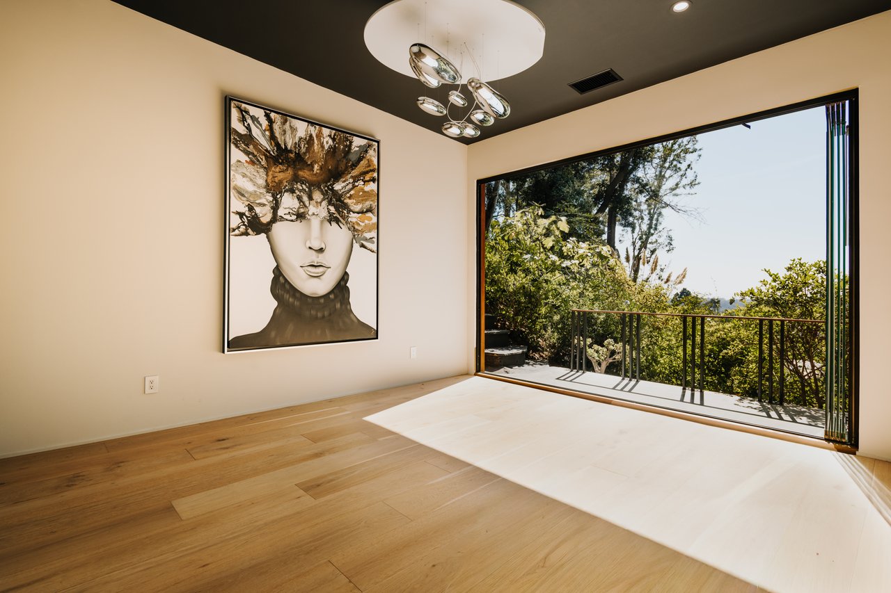 1509 Amalfi Dr 
