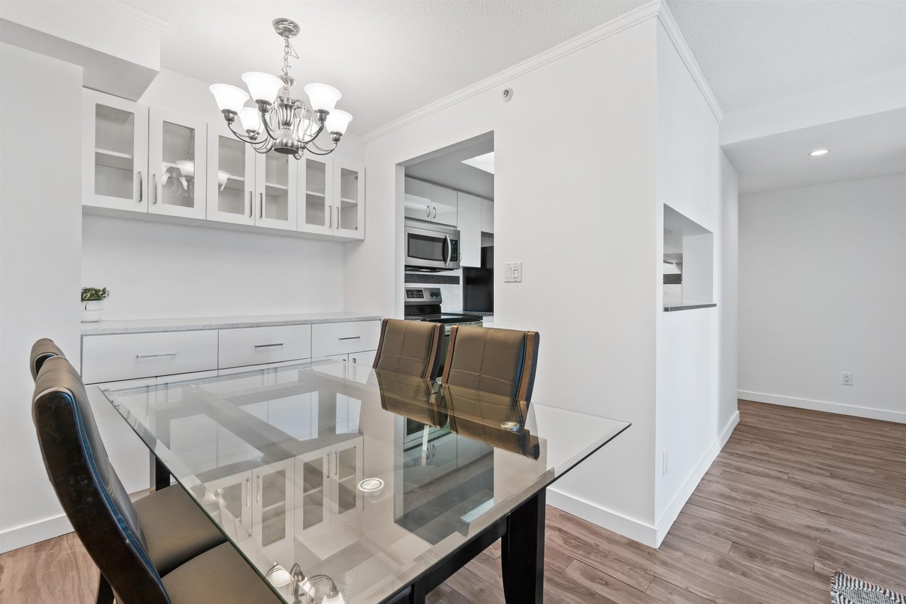 1050 Burrard St, #1807