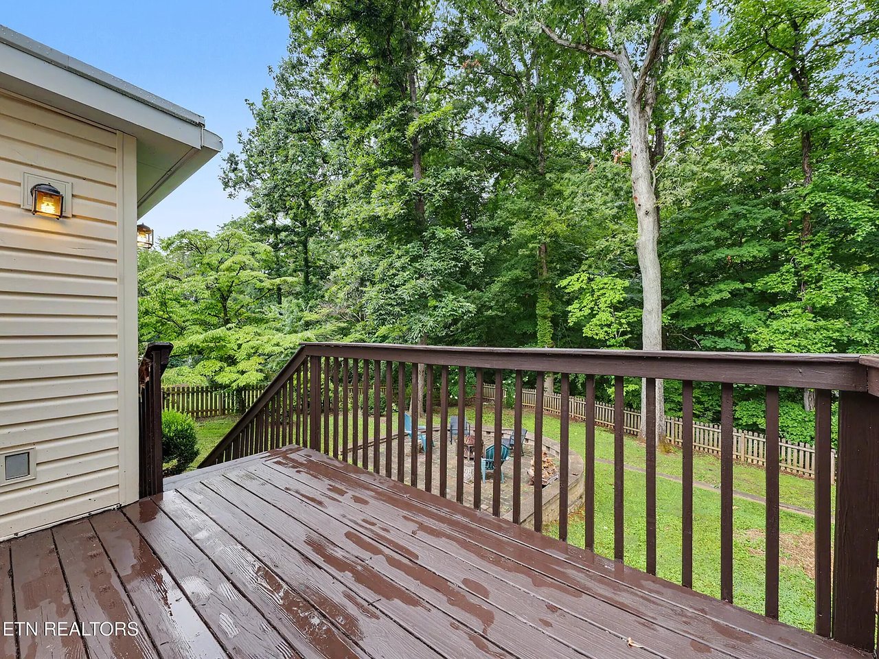 5516 Oakside Drive