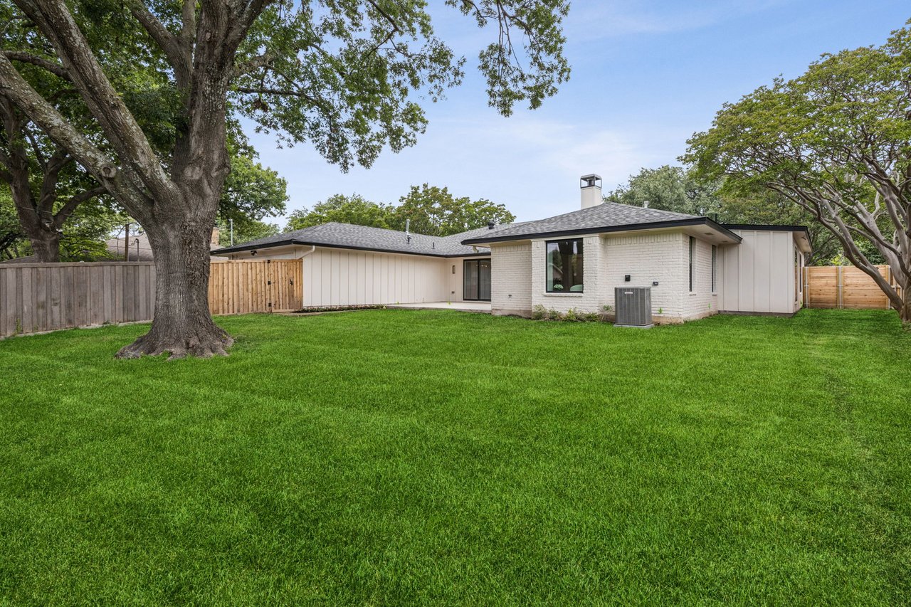 Available now  | 4216 Rickover 
