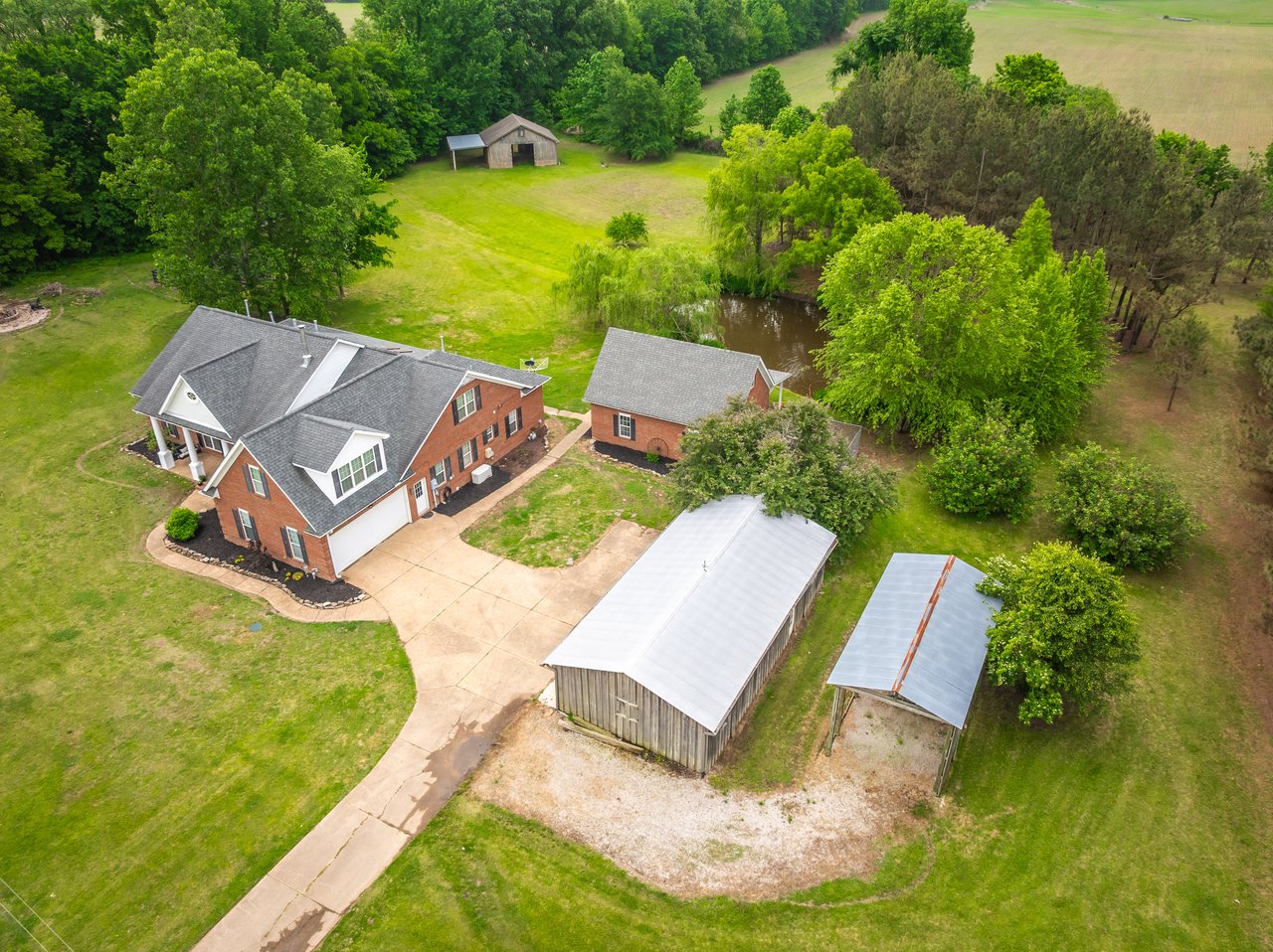 1095 CULBREATH RD