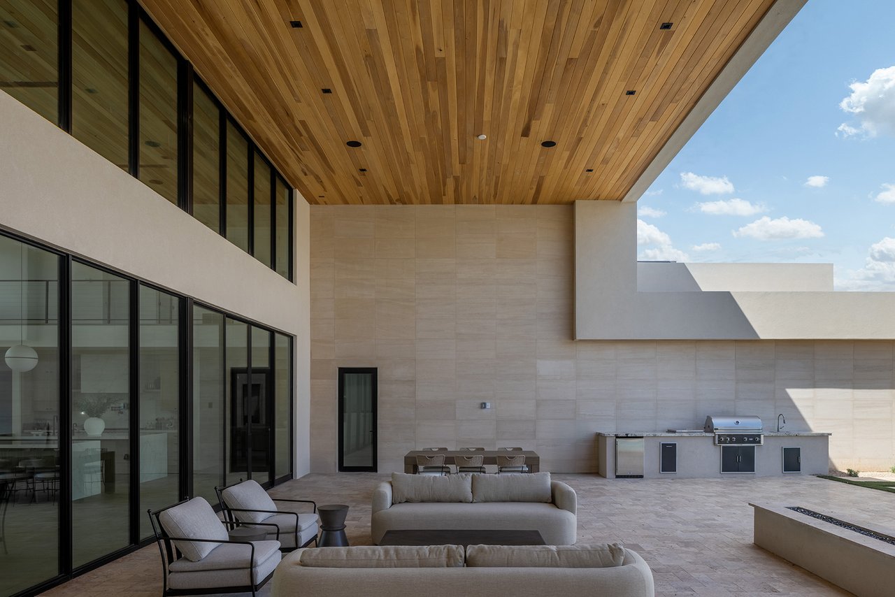 7432 E WETHERSFIELD Road