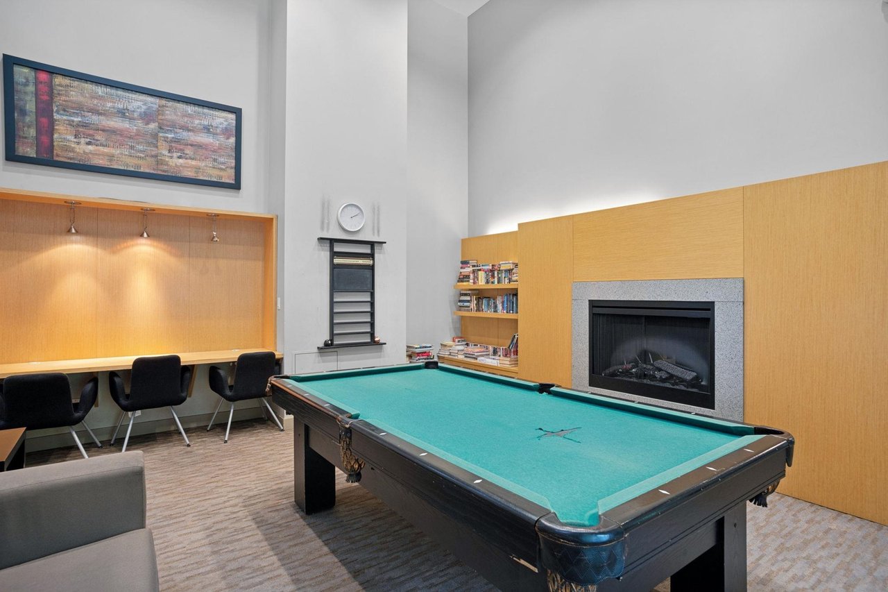 1201-7088 18th Ave Unit: 1201