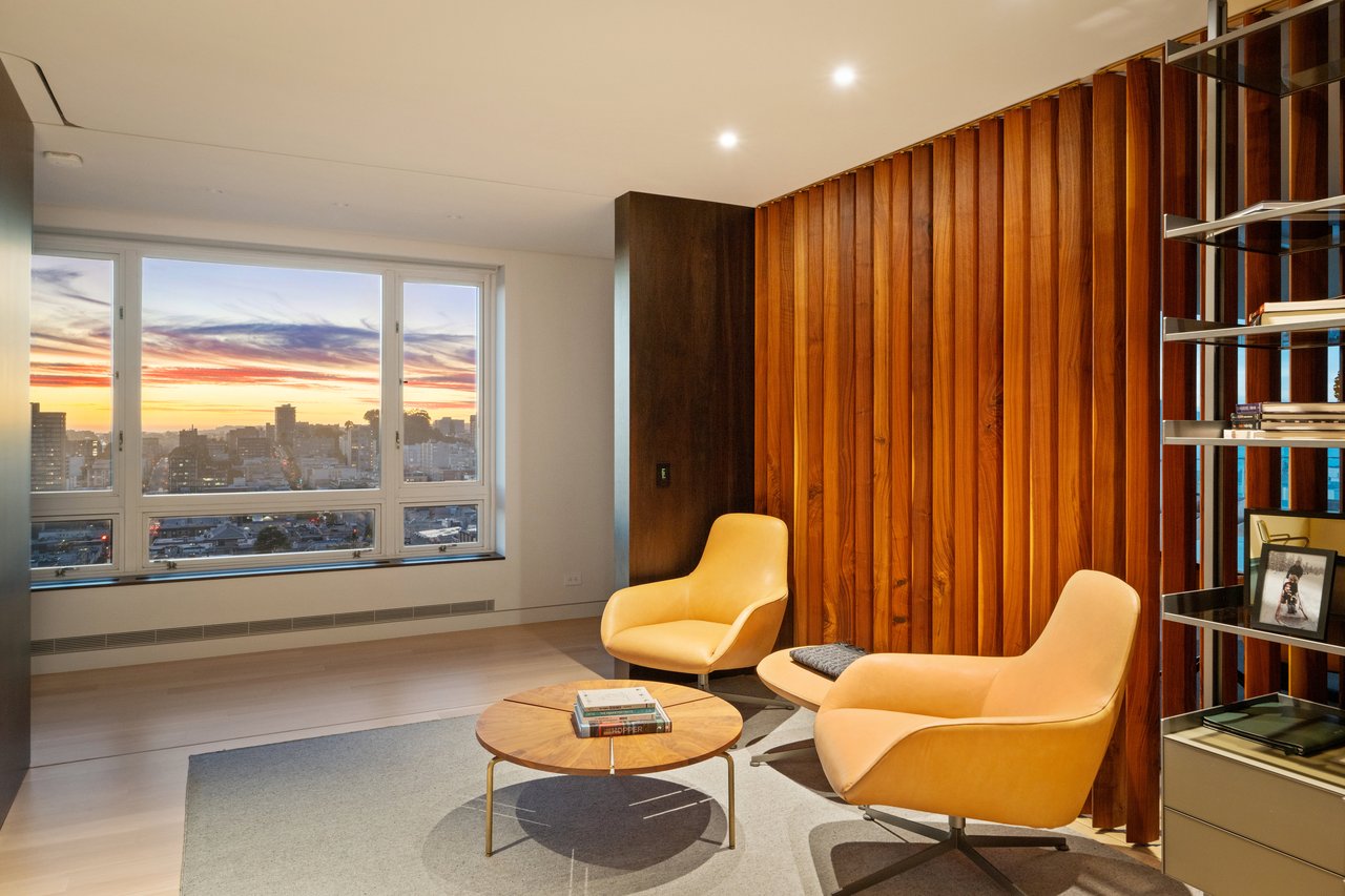 Showcase Apartment on Nob Hill