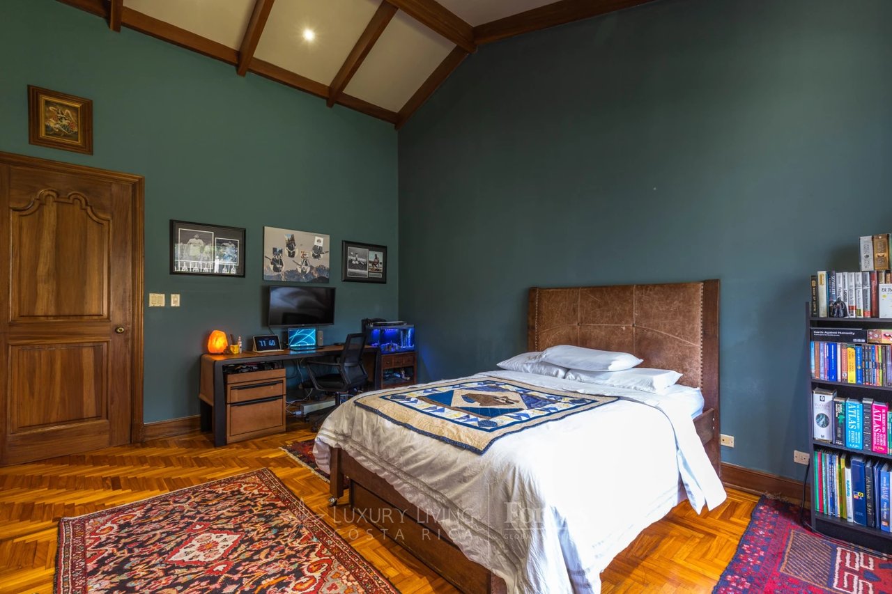 1278 - Valart Estate - An oasis in the city with mixed land use in Real Cariari