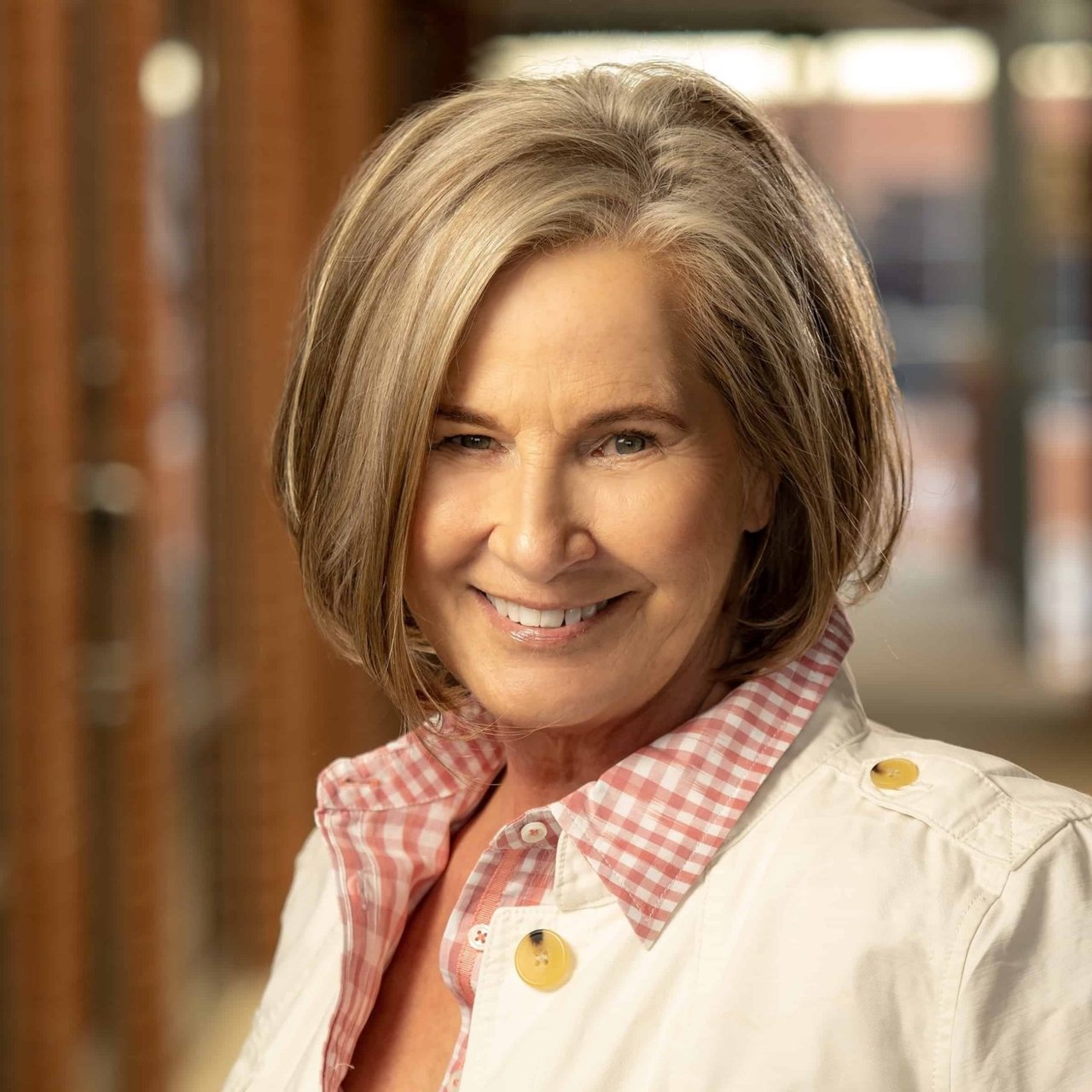 Eve Thompson Reston, VA Real Estate Agent Headshot