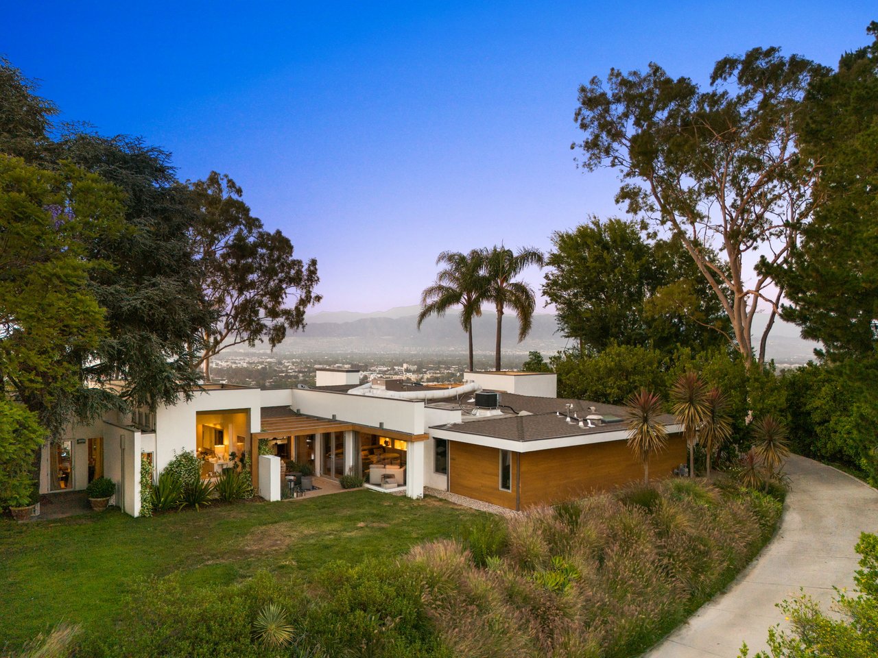 11531 Amanda Drive