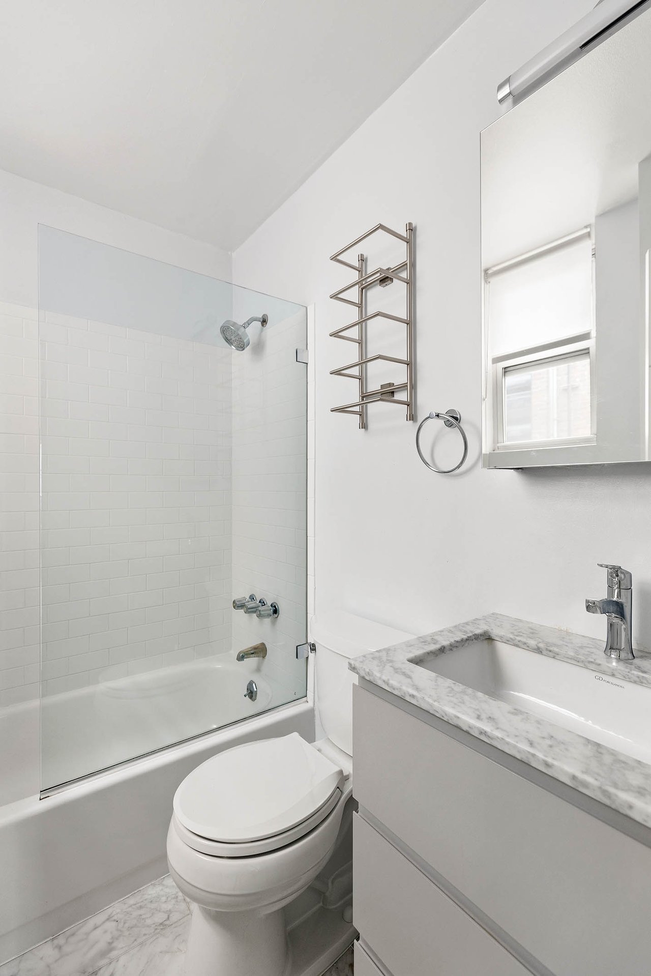 26 Gramercy Park South #8C