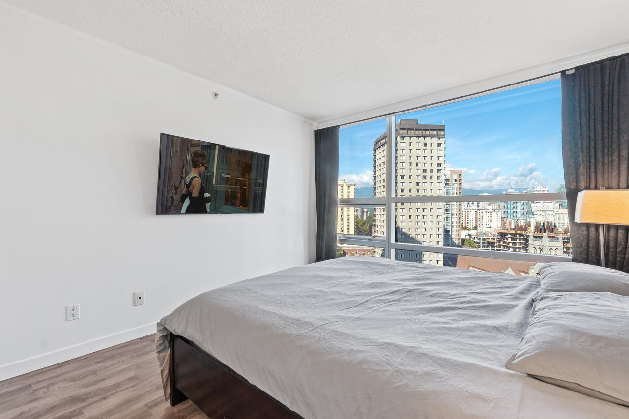 1050 Burrard St, #1807