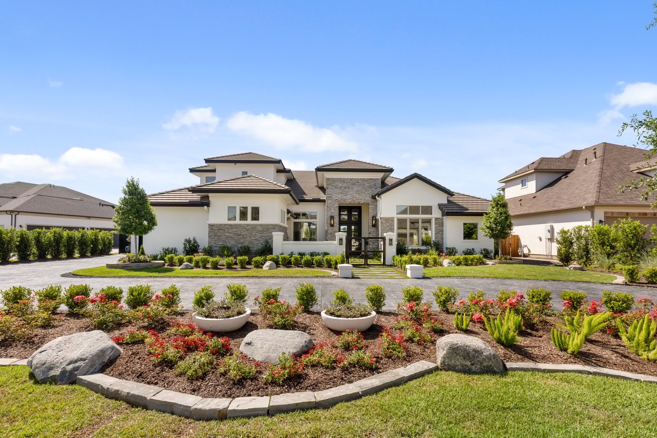 A peek over the fence: 8 homes defining gated communities