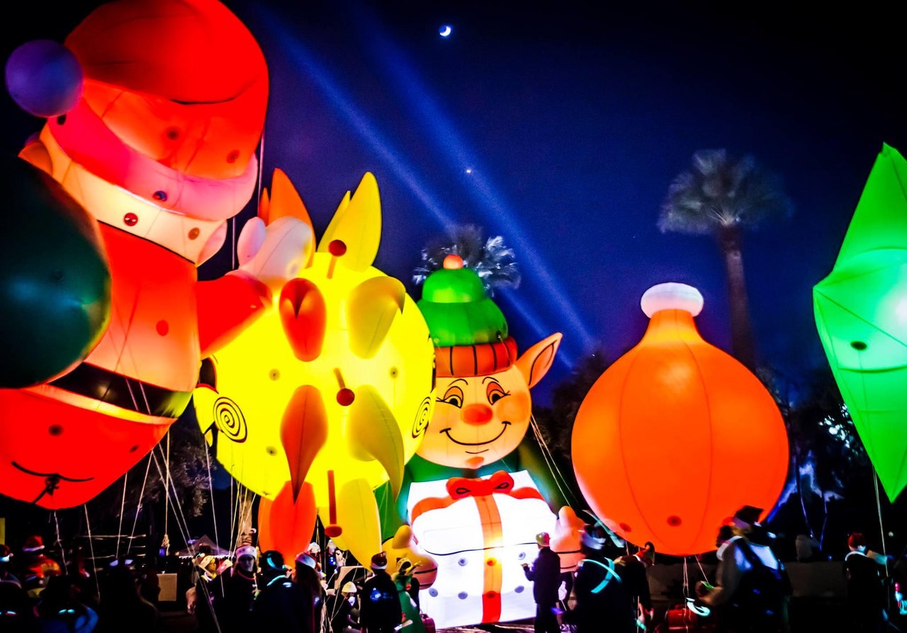 Our Favorite Family-Friendly Phoenix Holiday Traditions