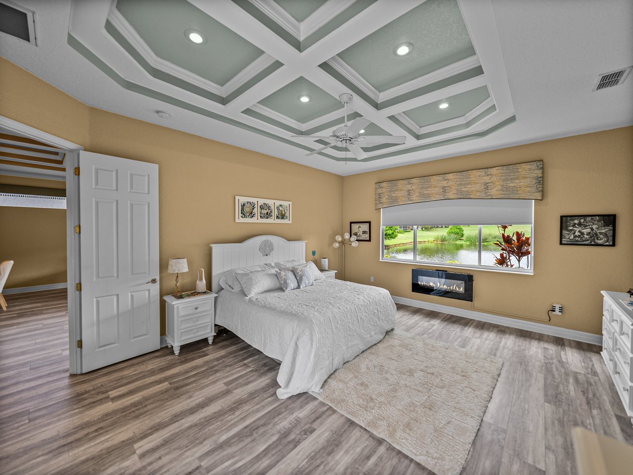 12413 WOODLANDS CIR