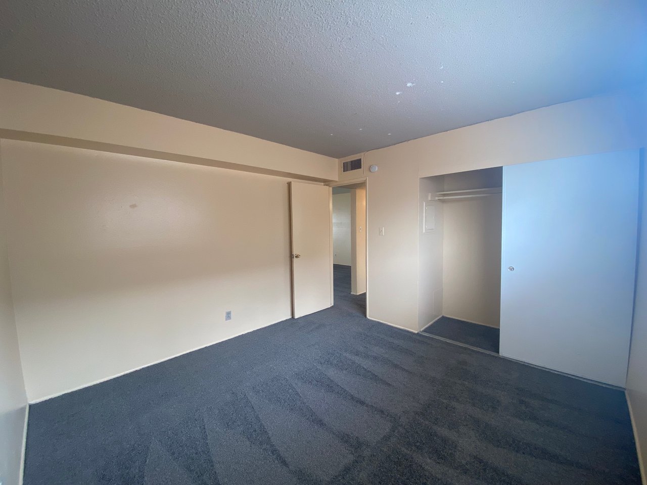 537 Calcaterra Circle #B