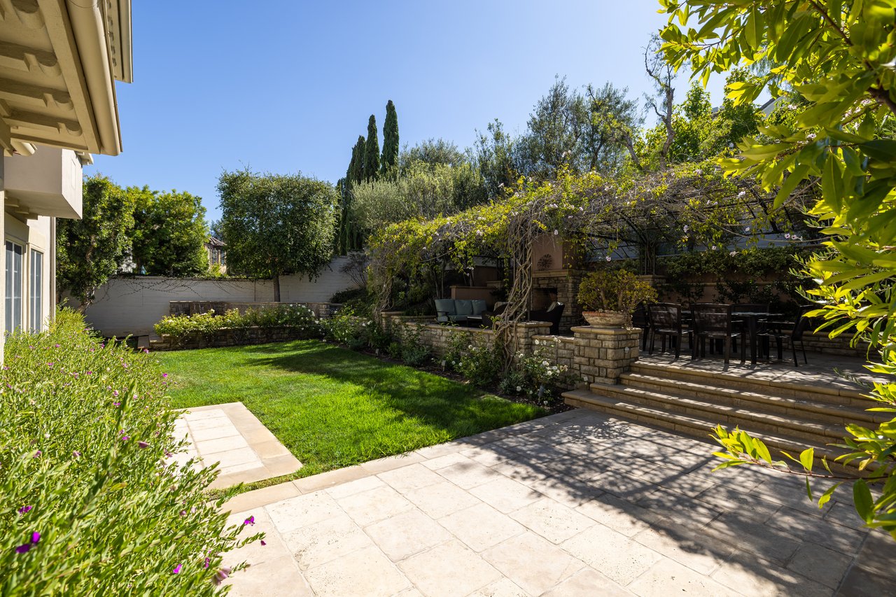 23 Gleneagles Drive