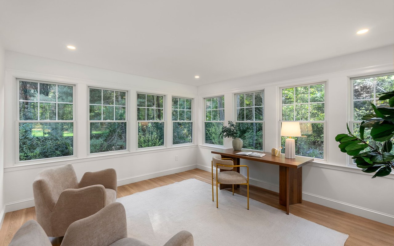 95 Sylvan Lane Weston, MA 02493