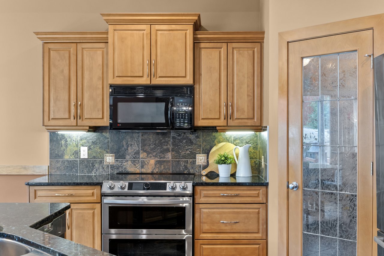 139 Tuscany Ridge Close NW