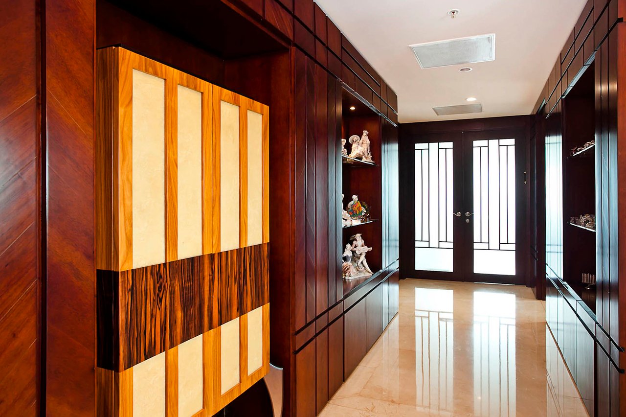 Classic Luxury View Condo, Escazu, San Jose