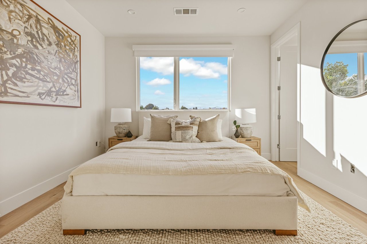 Mar Vista Collection Lot 4