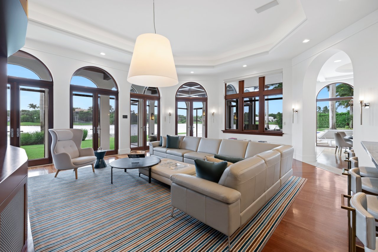 8808 Twin Lake Dr