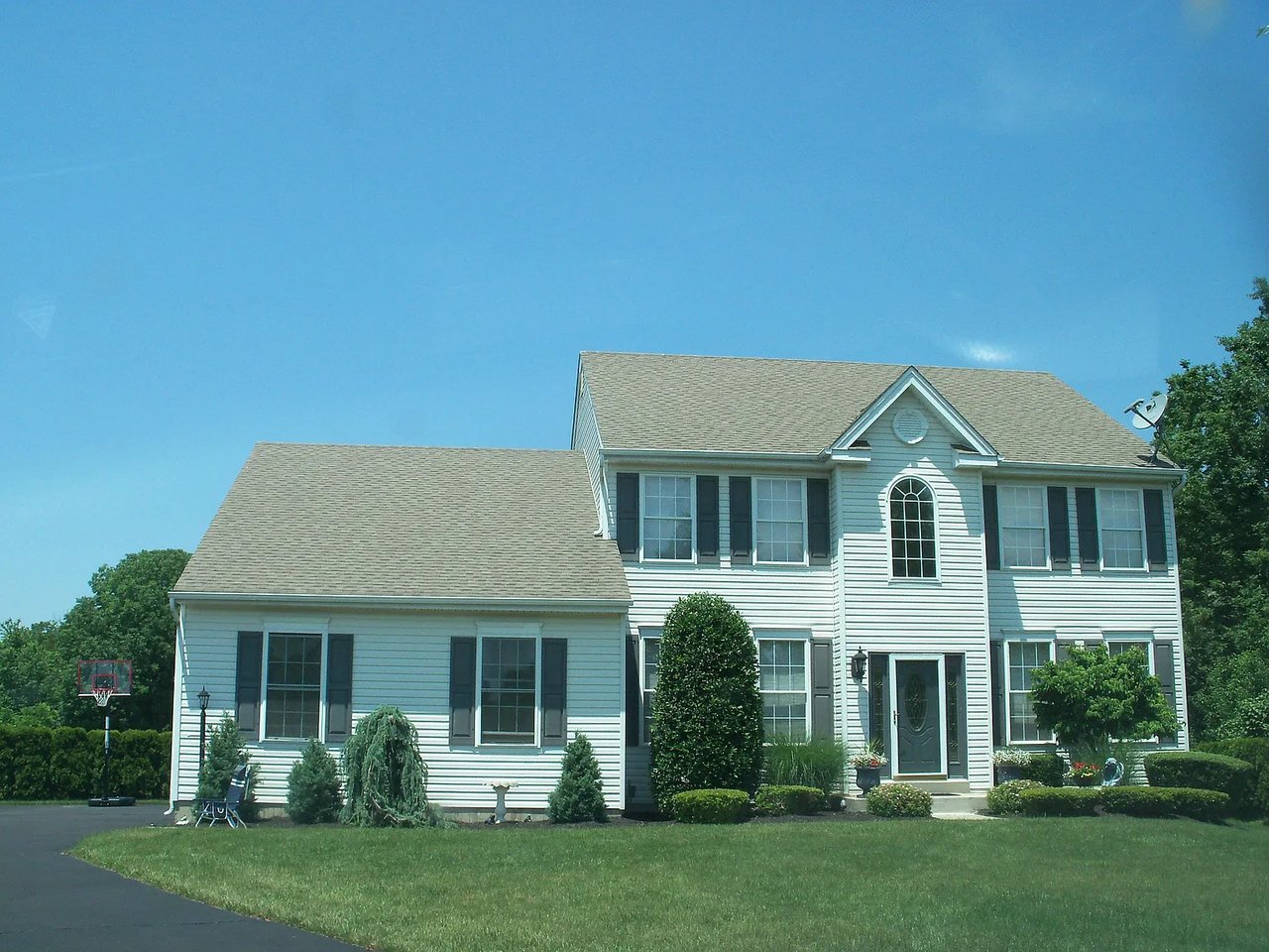 1895 Fox Lair Dr