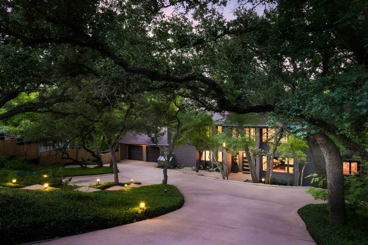 6111 Bon Terra DR
