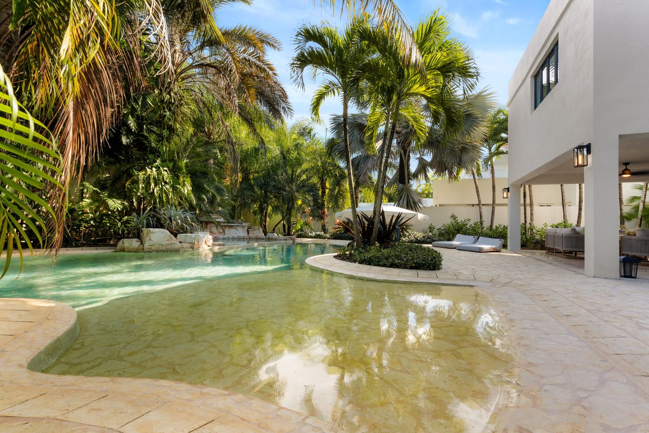 285 Dorado Beach East